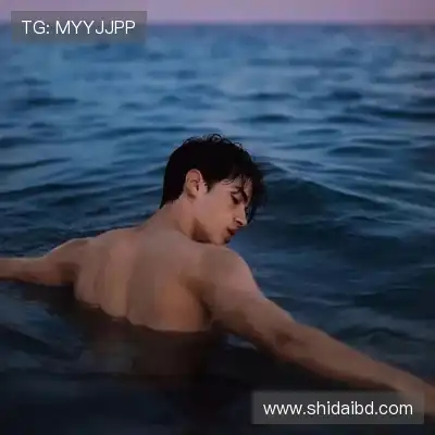 邹京曼